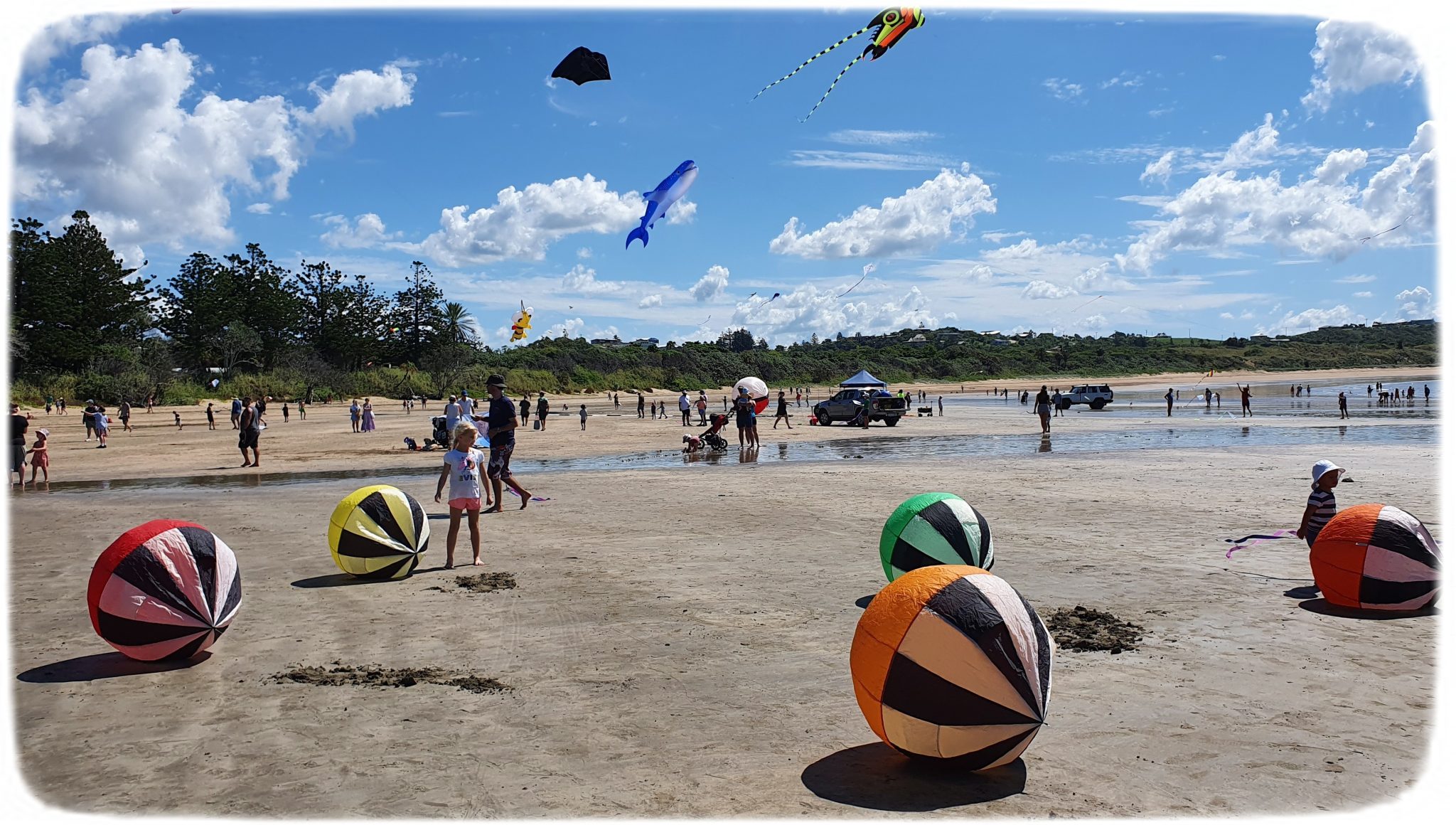 Emu Park Festival of the Wind A project of the Lions Club of Emu Park